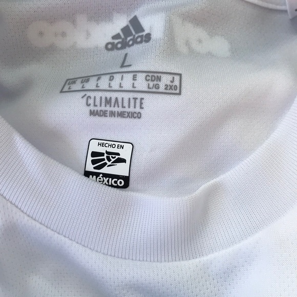LARGE “CHICHARITO” HERNANDEZ AWAY MEXICO - Picture 5 of 5